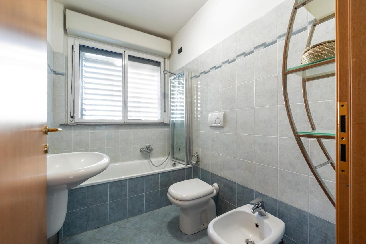 Milano Rogoredo Apt With Terrace! Apartment Luaran gambar